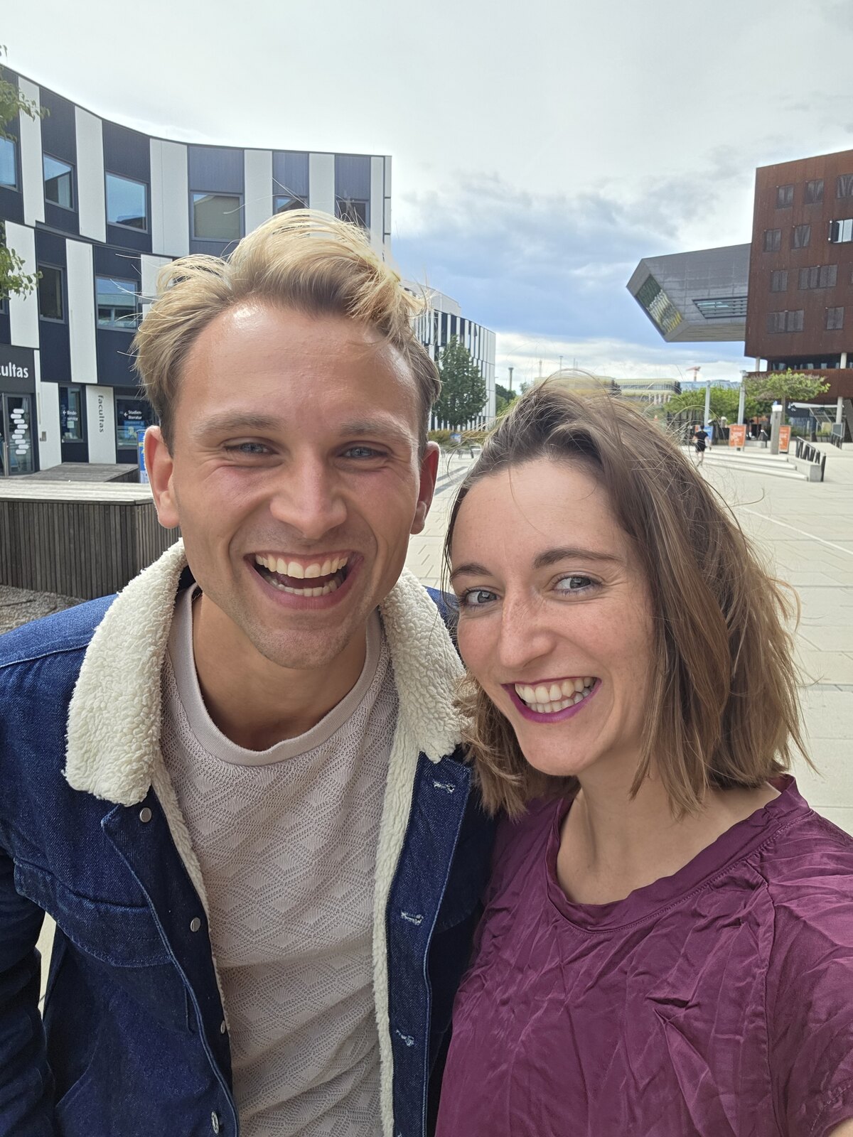 Robin Ijsseldijk and Valerie Rapatz behind the scenes in Vienna
